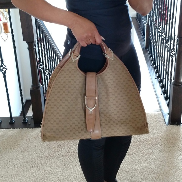Gucci Handbags - Large Authentic Vintage Gucci Stirrup Handbag Tote